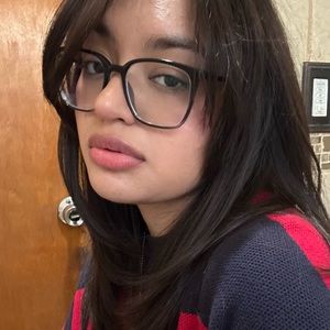 Meet your Posher, Laisha